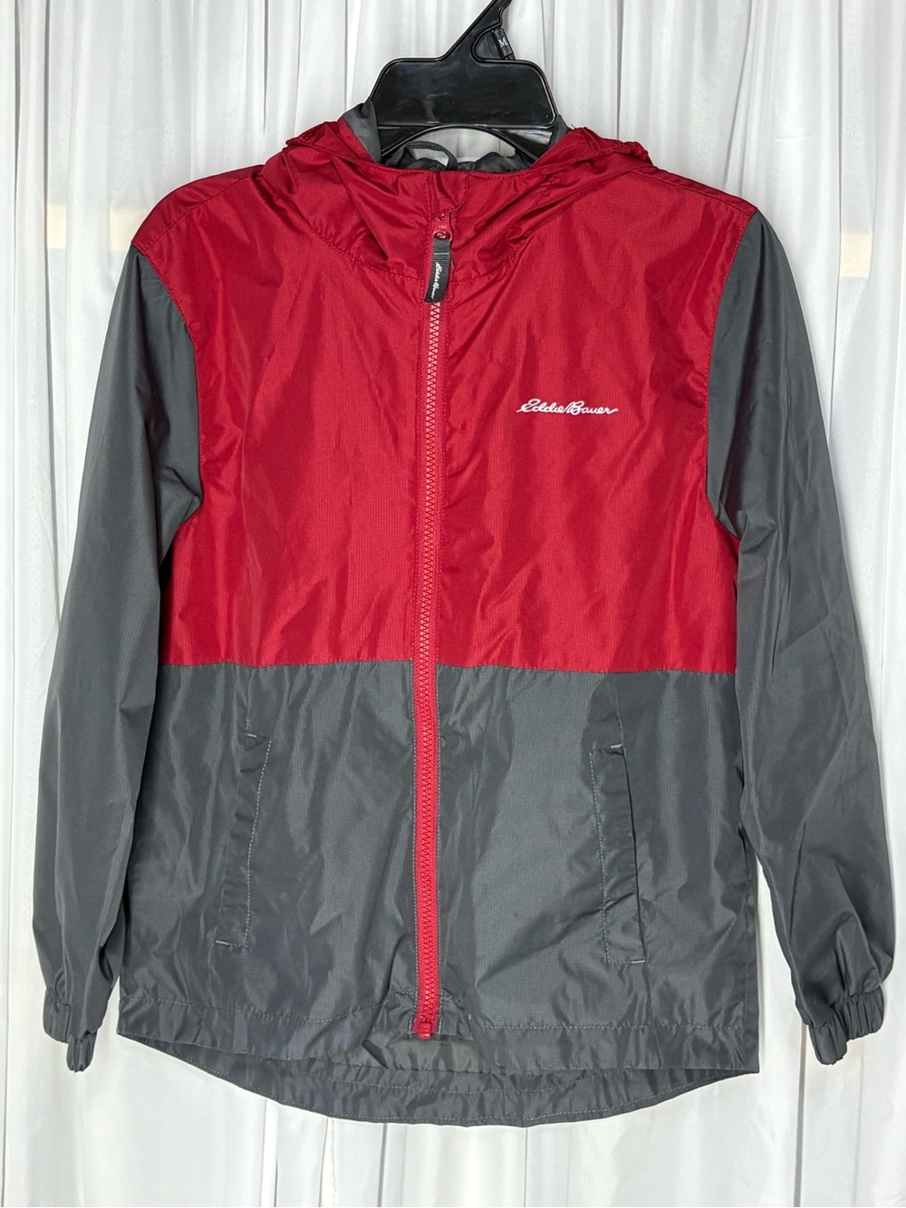 Eddie Bauer Kid’s Red and Gray Lightweight Windbreaker with Hood Size S(7/8)